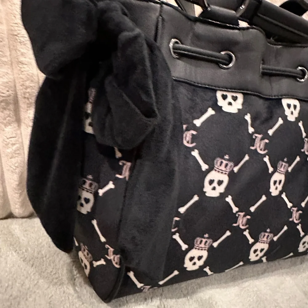 Juicy Couture haunted tote Bag - Picture 4 of 5